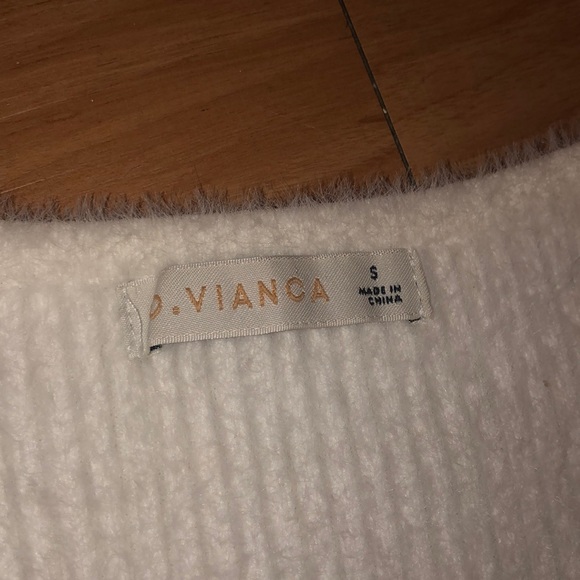 White front tie fuzzy shirt - Picture 2 of 2